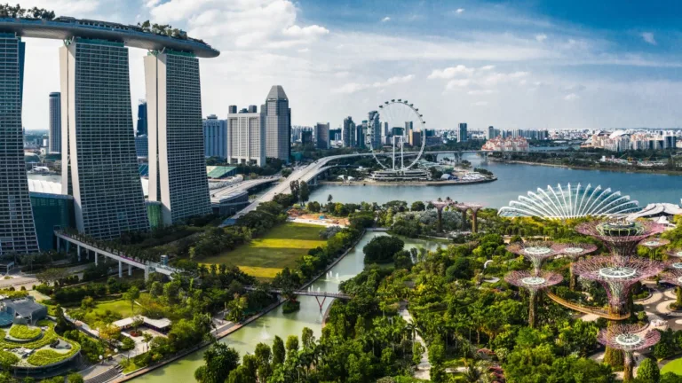 Singapore’s Construction Boom: Why Strategic Selectivity Demands Smarter ERP Systems