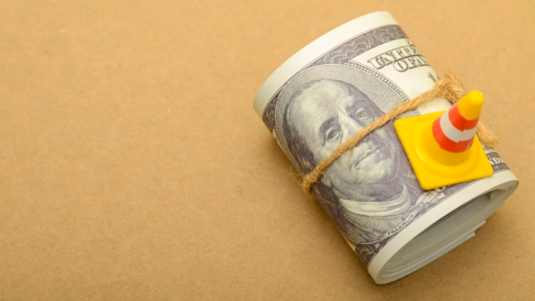 Cash Flow Management in Project-Based Industries: The Competitive Advantage Most Companies Overlook